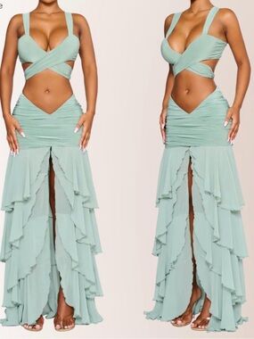 Coucoo's Sani Skirt & Crop Top— Infinity pool